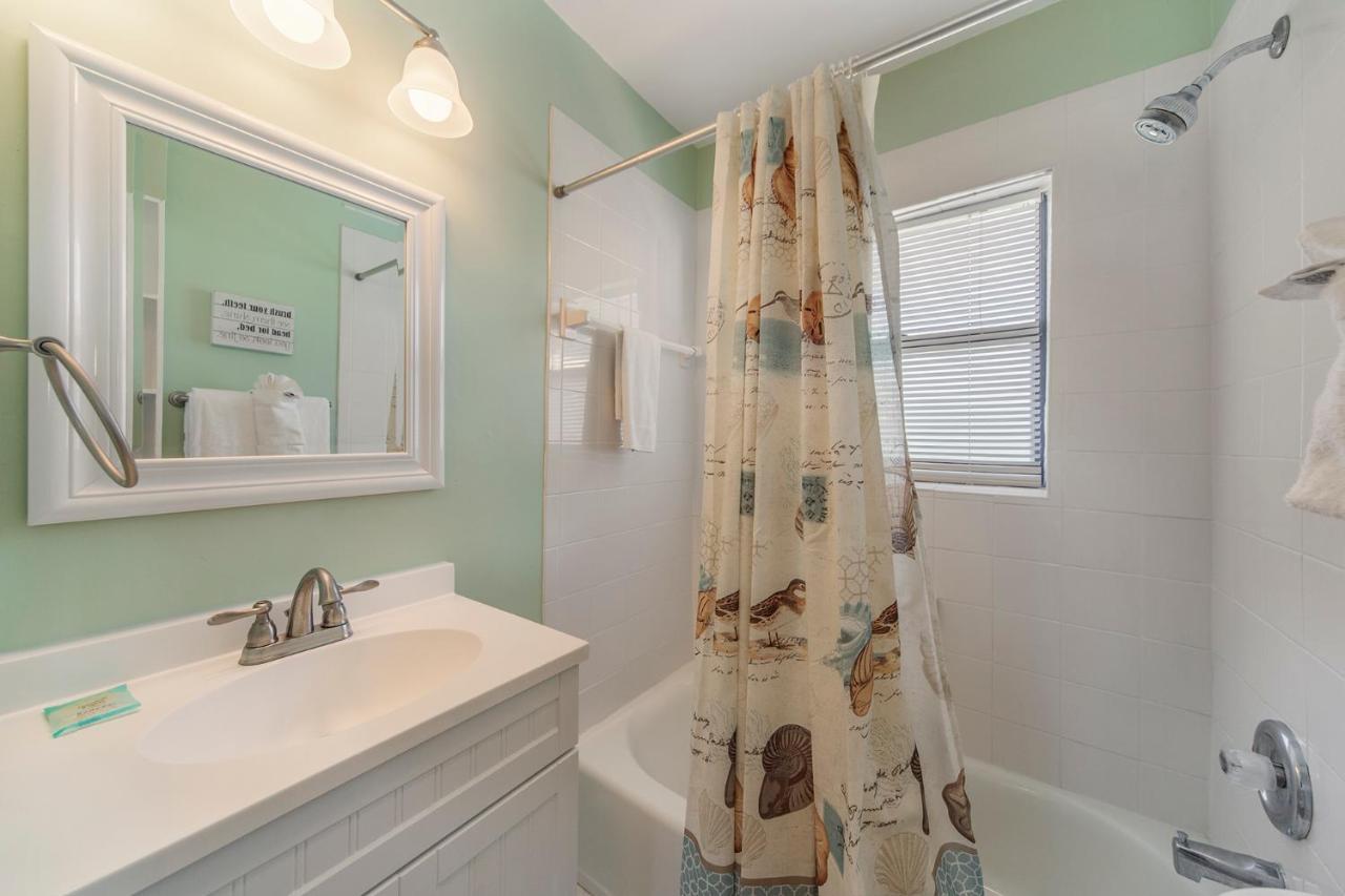 #212 Surf Song Resort St. Pete Beach Εξωτερικό φωτογραφία